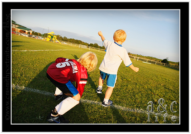 9-09soccerFB-022 9-09soccerFB-022